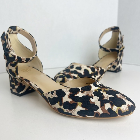 CAbi Shoes - •CABI• NEW Leopard Print Kiki Ankle Strap Block Heel Size 7.5M Mary Jane
